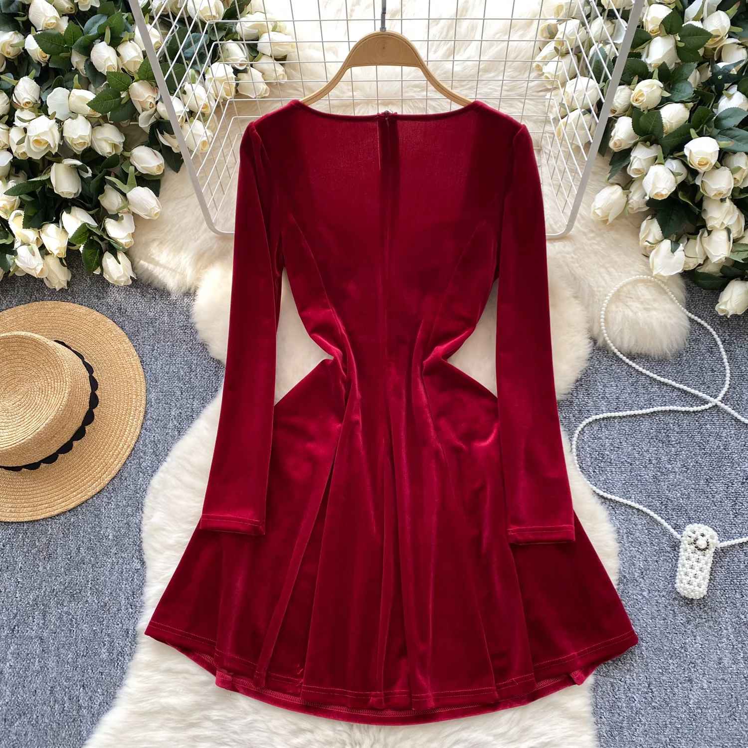 Elegant Long Sleeves Vintage Square Collar Chic Sequins Slim A-line Velvet Dresses French Streetwear High Street Autumn Clothing