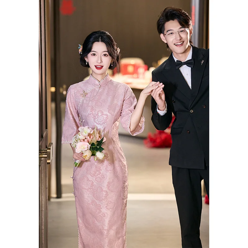 

Розовое платье Cheongsam 2025 для невест, новое китайское обручальное платье, свадебное осеннее повседневное платье Ципао