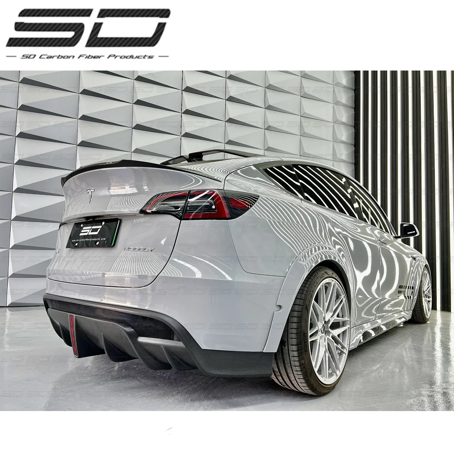 Perfect Fitment SD Style Dry Carbon Fiber Bumper Side Skirt Spoiler for T Model Y Body Kits