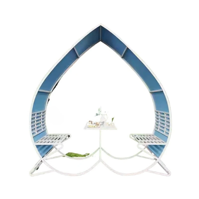 

Outdoor swing metal double chair shooting props clock in scenic spot