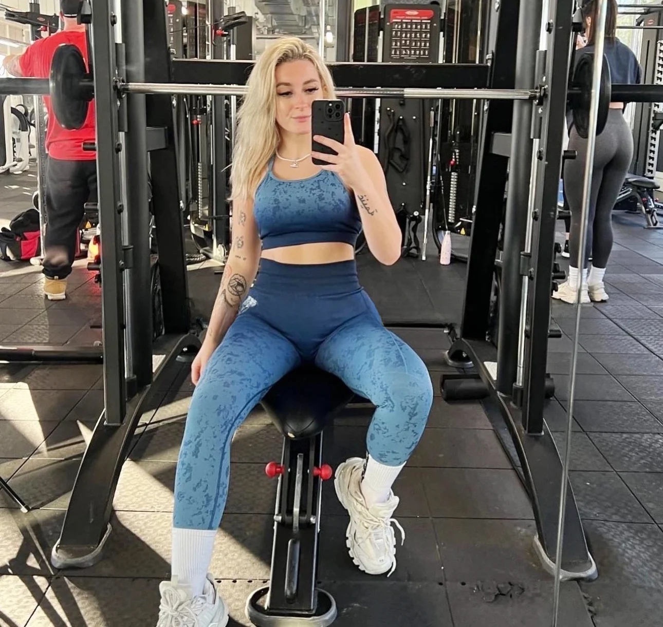 

AYBL Flare с высокой талией adient Fitn Pants iny Firework ионная серия, подтягивающие ягодицы, спортивные штаны из девяти предметов для йоги