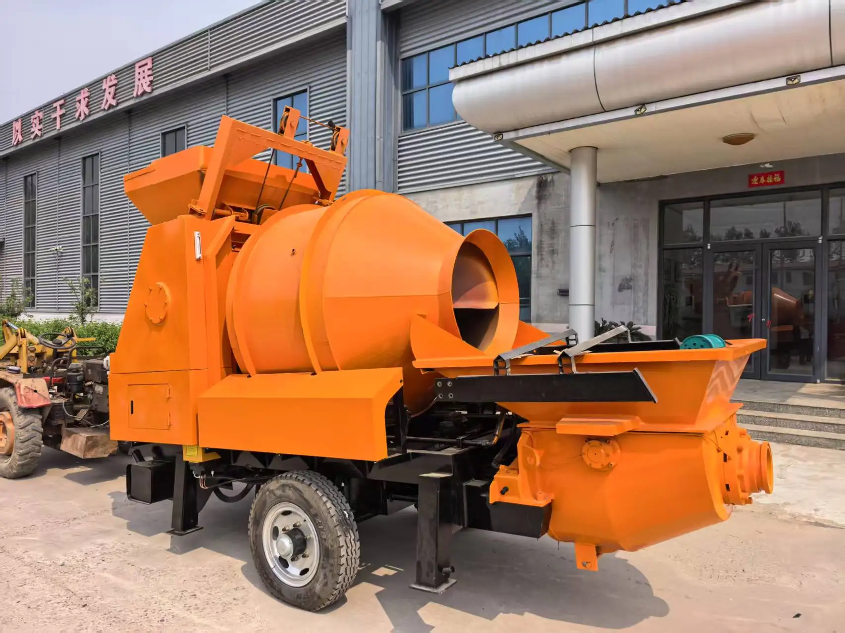 Best Price Portable Diesel Concrete Mixer with Pump & Motor High Load Capacity 20-30M/H Productivity 80m Vertical Conveying