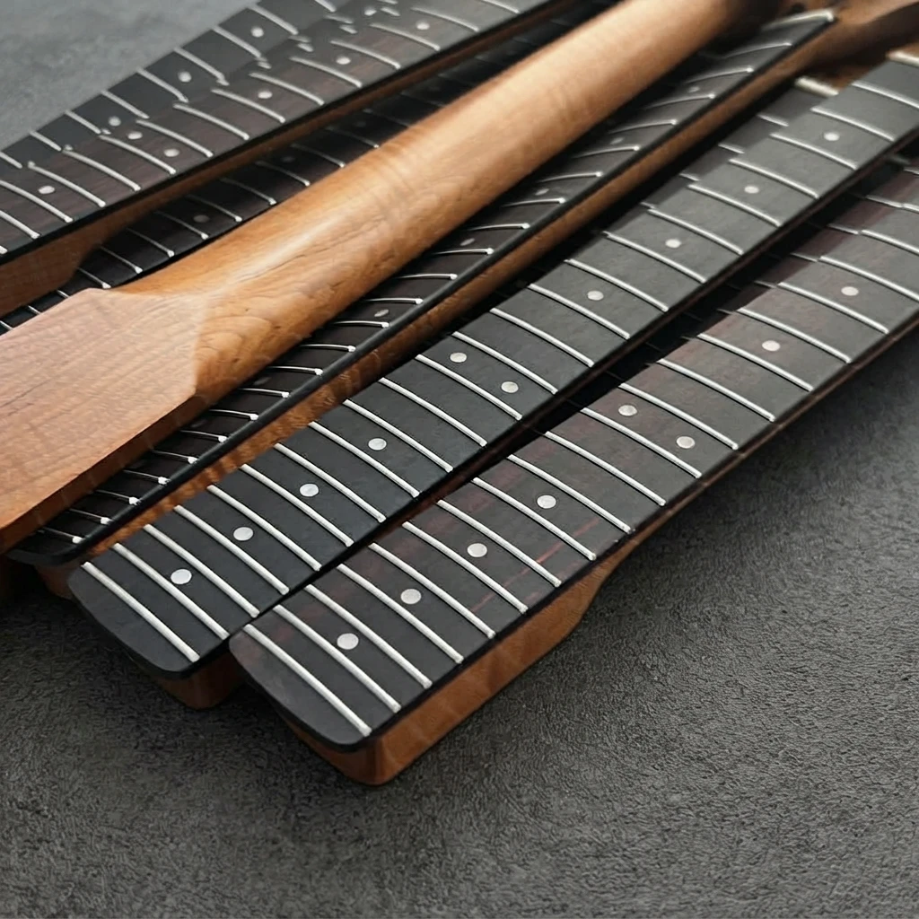 Stainless Steel Frets ST Neck, Flame Pattern, Dark Fretboard, 22 Frets, Adjustable Truss Rod, 648mm Scale, 56mm Heel Part