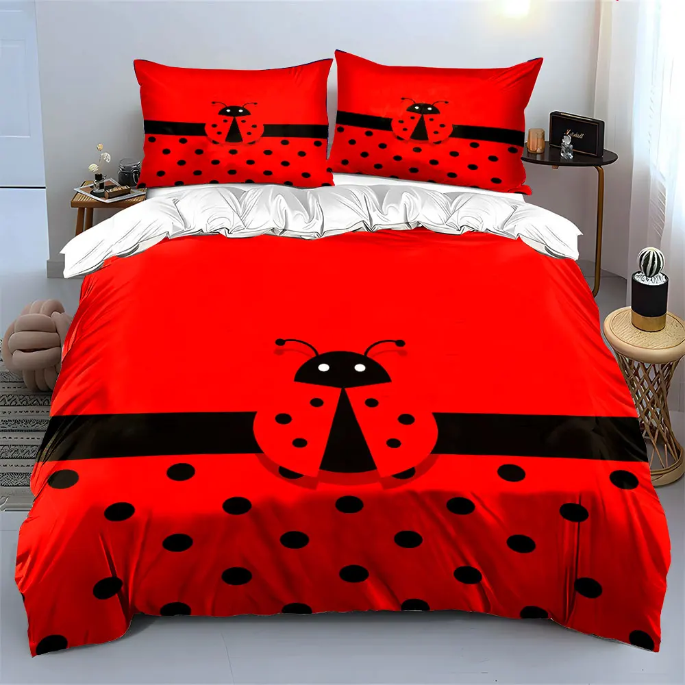 

Ladybug-Themed Three-Piece Gift Set kid's and adults' bedroom decor, Exquisite three-piece bedding set gift
