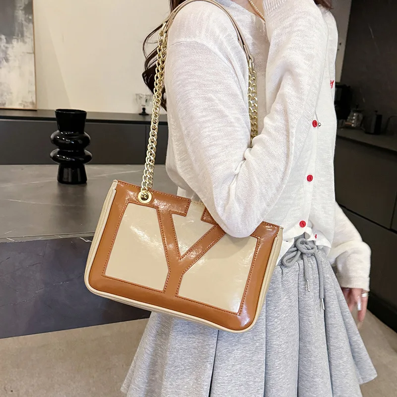 

Гладкая сумка через плечо SS 2025 года, женская трансформируемая сумка через плечо, минималистичная сумка-тоут «день-ночь», структурированная пригородная сумка