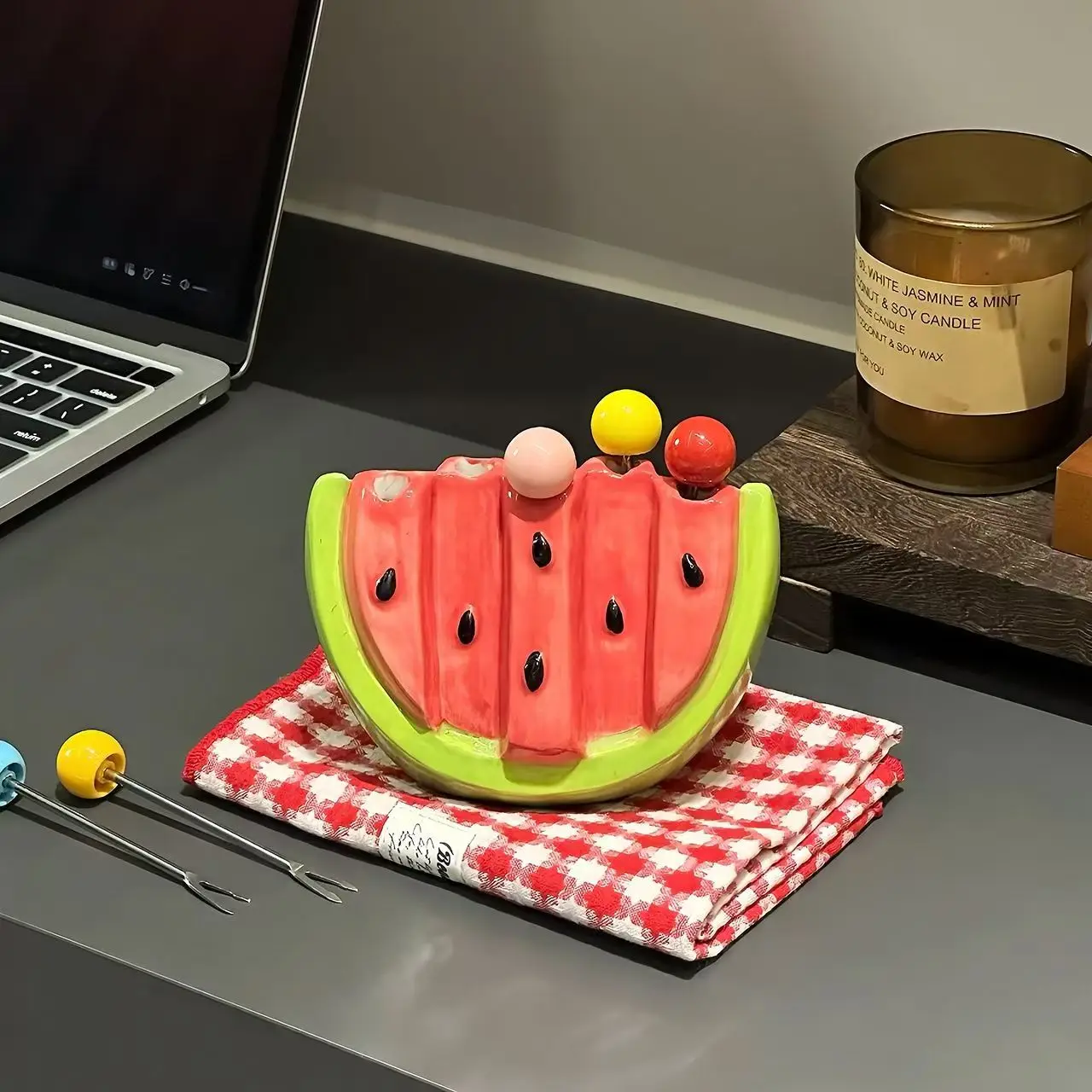 

Tableware Stainless Steel Watermelon Fruit Fork Cute Creative Fruit Stick with Storage Can Safety Dessert Cake Fork Summer