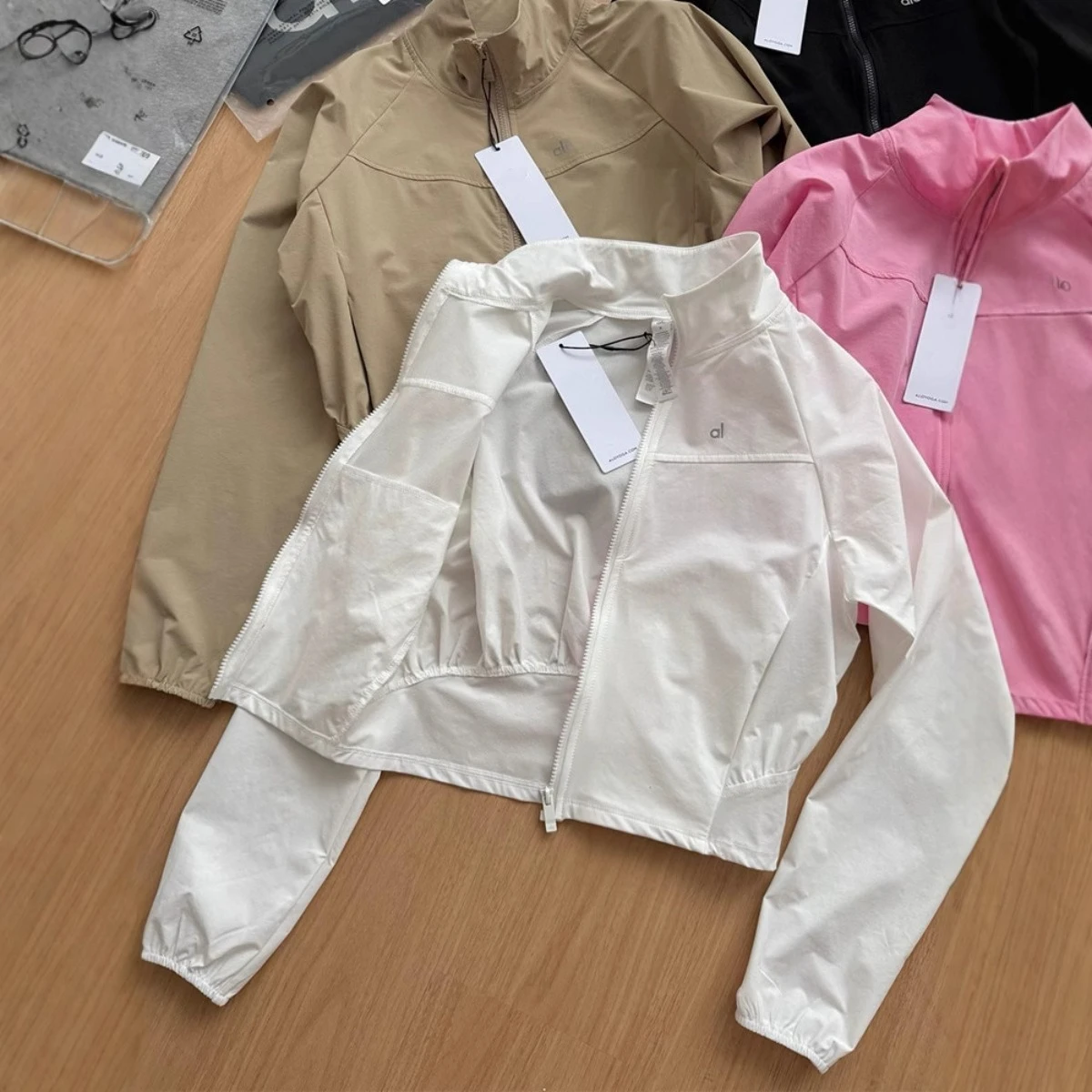 Women's Yoga Quick-drying Stand-up Neck Sports Jacket Thin Windproof Outdoor Running Fitness Long-sleeved Yoga Jacket image 6