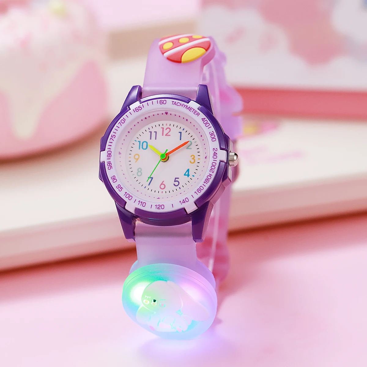 ساعة كوارتز بحزام من السيليكون على شكل بيضة أرنب إبداعية لطيفة لهدايا عيد الميلاد والهالوين