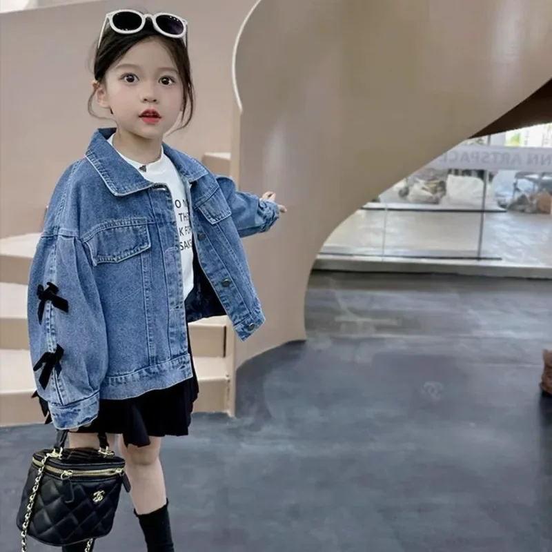 

Girls Denim Jacket Autumn 2025 New Korean Children Lapel Bow Long Sleeve Fashionable Jacket Top