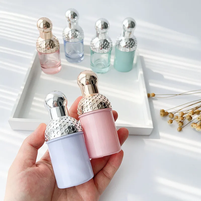 Perfume Bottle Glass 30ml Colorful Portable Empty Thick Bottom Sample Refillable Vials Flat Mist Spray Bottle Cosmetic Packing