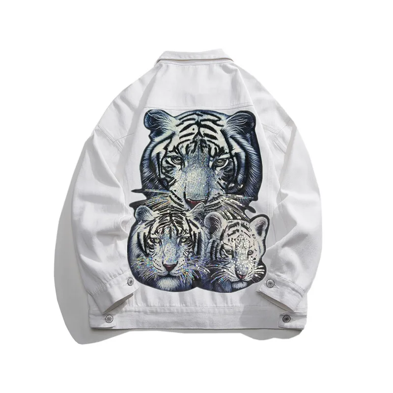 

Streetwear Fashion Sequin Tiger Embroidered Denim Jacket Men Outerwear 2025 Spring Autumn Mens Hip Pop White Jeans Jackets