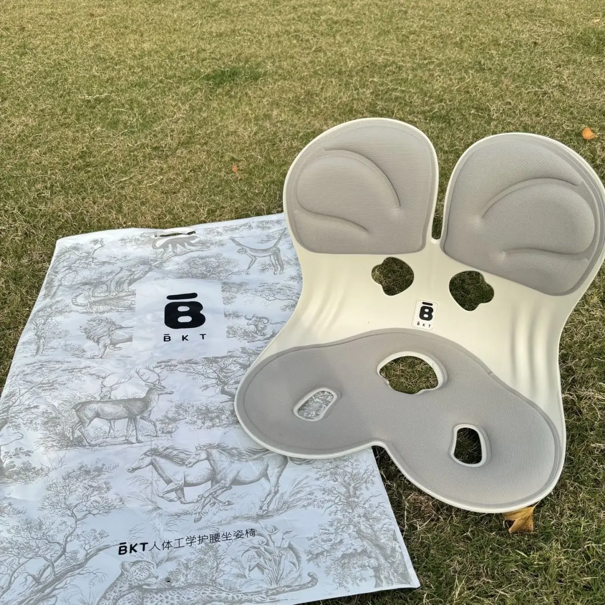 

Подходит для поддержки талии bkt, поддержка спины для сидения, эргономичное кресло для талии, офисное исследование, мокрая медсестра, поддержка талии для водителя, поддержка талии