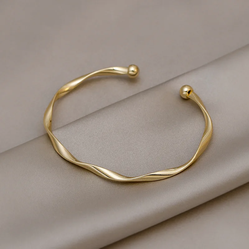 Simple Trendy Irregular Mobius Twist Open Cuff Bangle Bracelets For Women Gold Color Adjustable Jewelry Noeud Armband Pulseiras