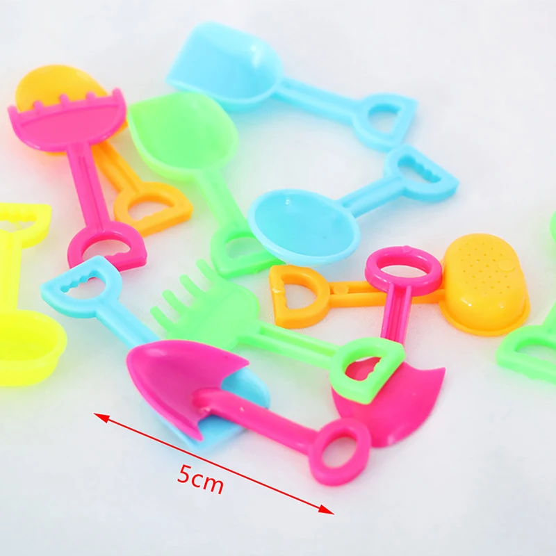 4Pcs/set Doll house decorative mini -digging tool model beach tool shooting scene