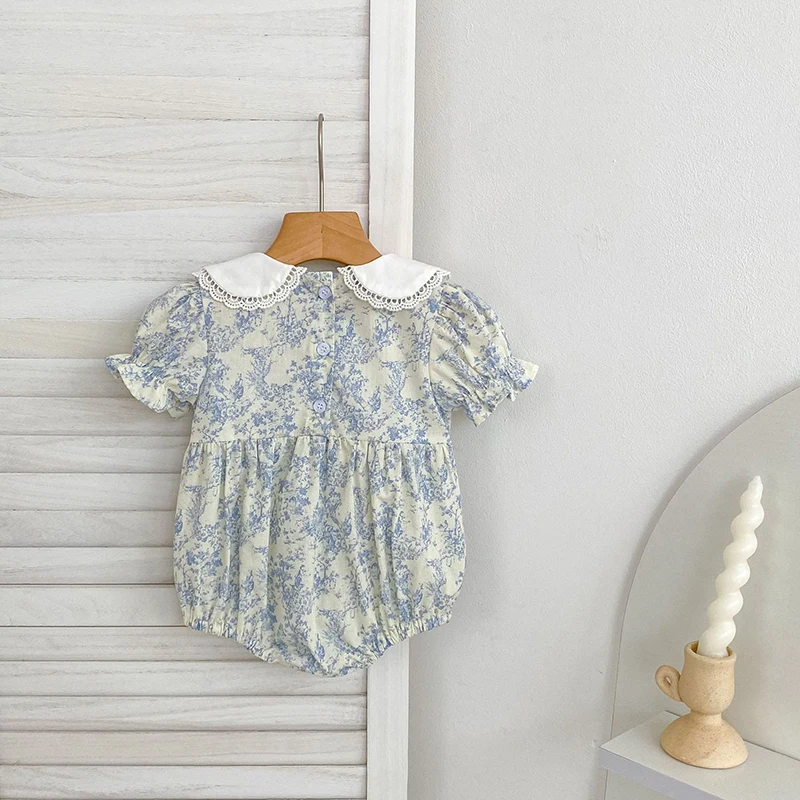 2026 Neuer Sommer-Baby-Krabbelanzug im Koreanischen Stil, Kurzärmeliger Jumpsuit für Mädchen mit Niedlichem Peter-Pan-Kragen – Detail 5