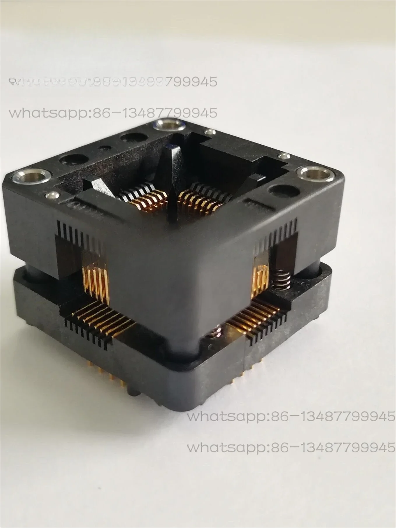 32-0.8  0 0 3 QFP32 Programming Block Pitch: 0.8mm: 7X7m OTQ - 32-0.8  0 2