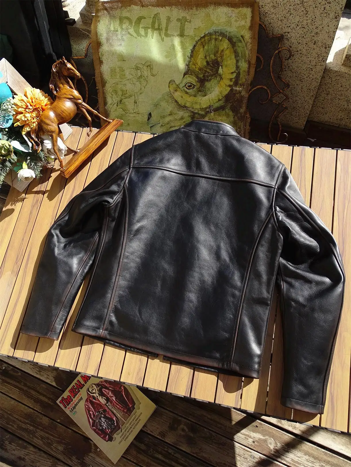 

Slim Fit Top Layer hide Leather Jaet Men's Stand Collar No Waed out Design Faionable Urban ort Sle