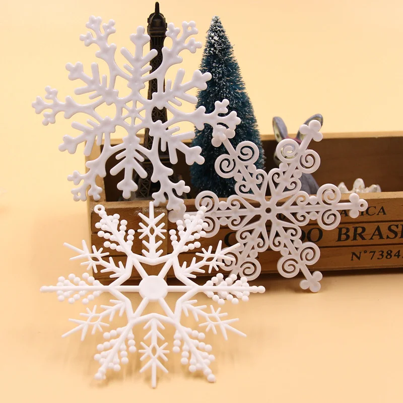 1 confezione di fiocchi di neve in plastica Multi tipo di fiocchi di neve artificiali per la decorazione domestica di natale decorazioni con