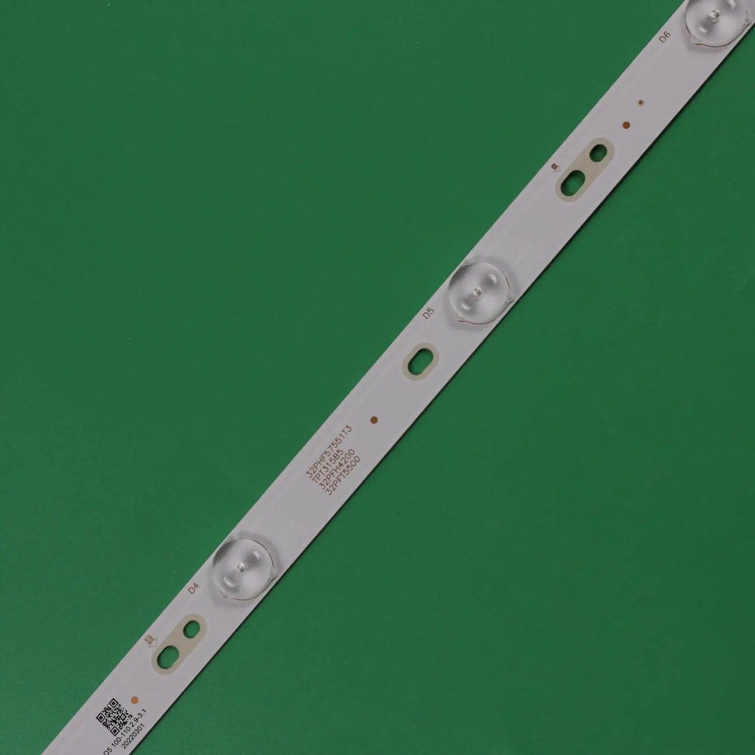 LED Backlight strip 7 lamp For lb-pf3030-GJD2P53153X7AHV2-D 32pht4101/60 32lj500v 32pht41321/12