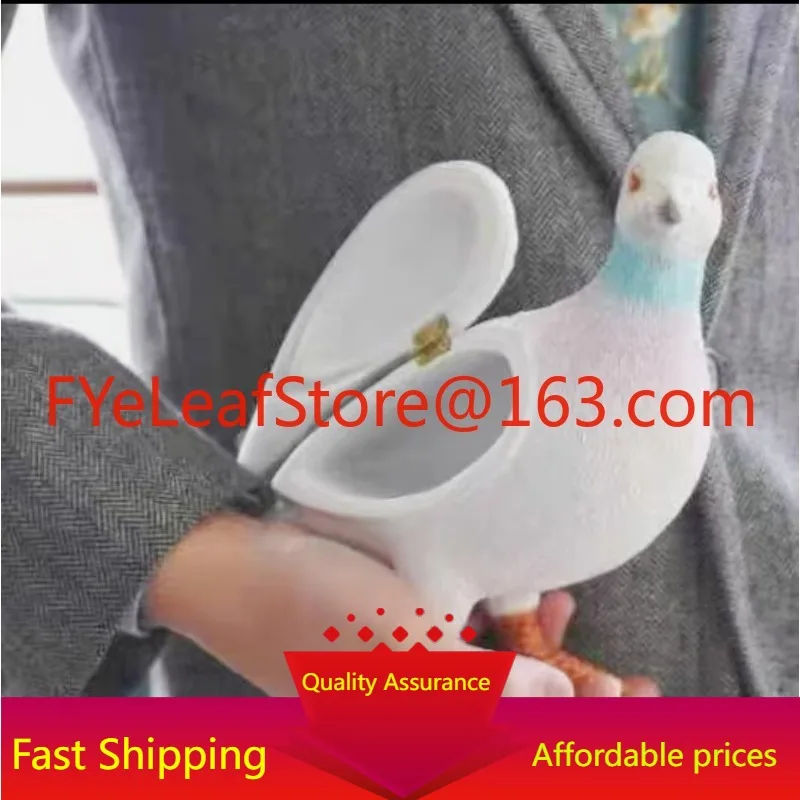 

Creative leisure multifunctional pigeon handbags are hot selling