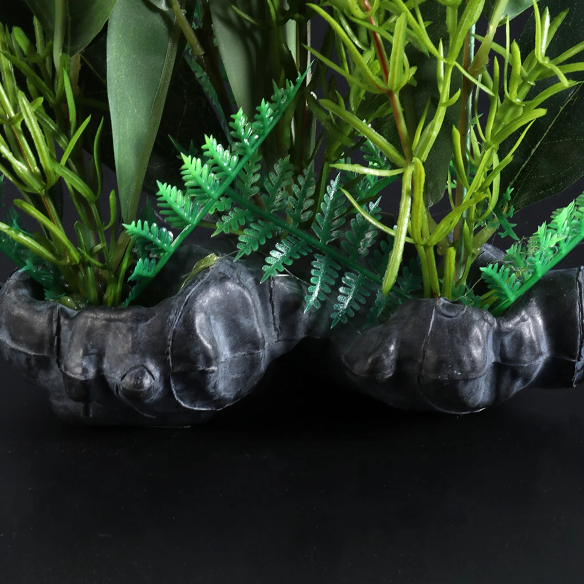 

Aquarium Artificial Leaf Coconut Tree Decor for Fish Tank Home Store Natural Scenery No Damage to Pets Leaf Artificial