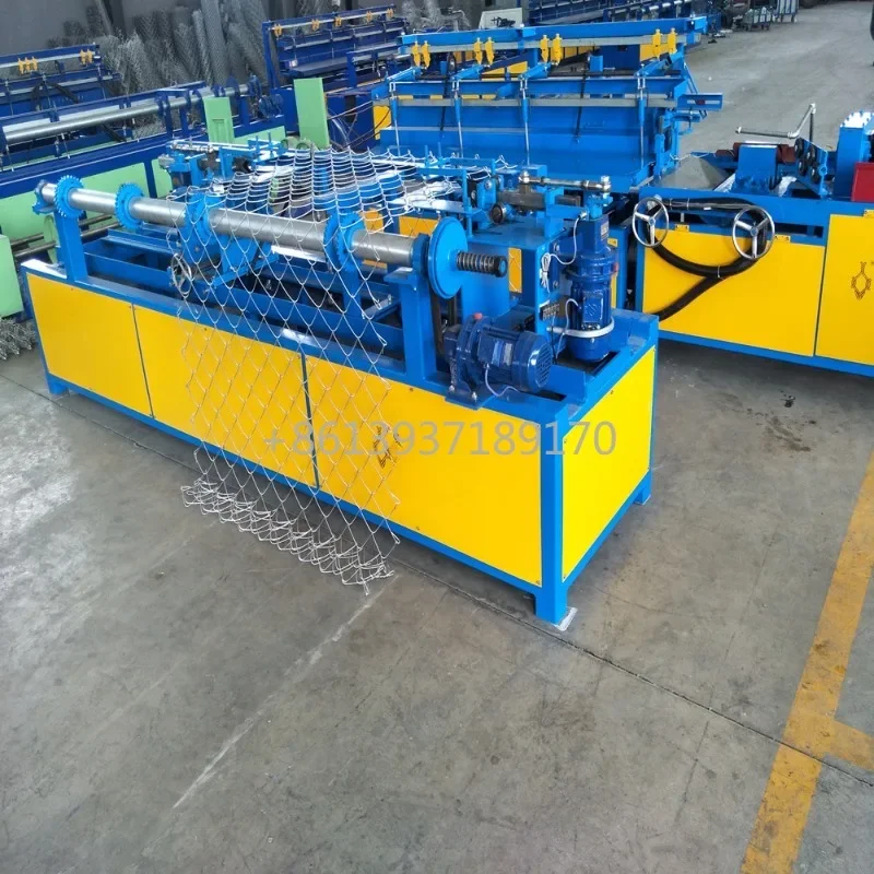 Automatic Chain Link Fence Diamond Metal Mesh Making Machine Wire Fence Machine for Sale