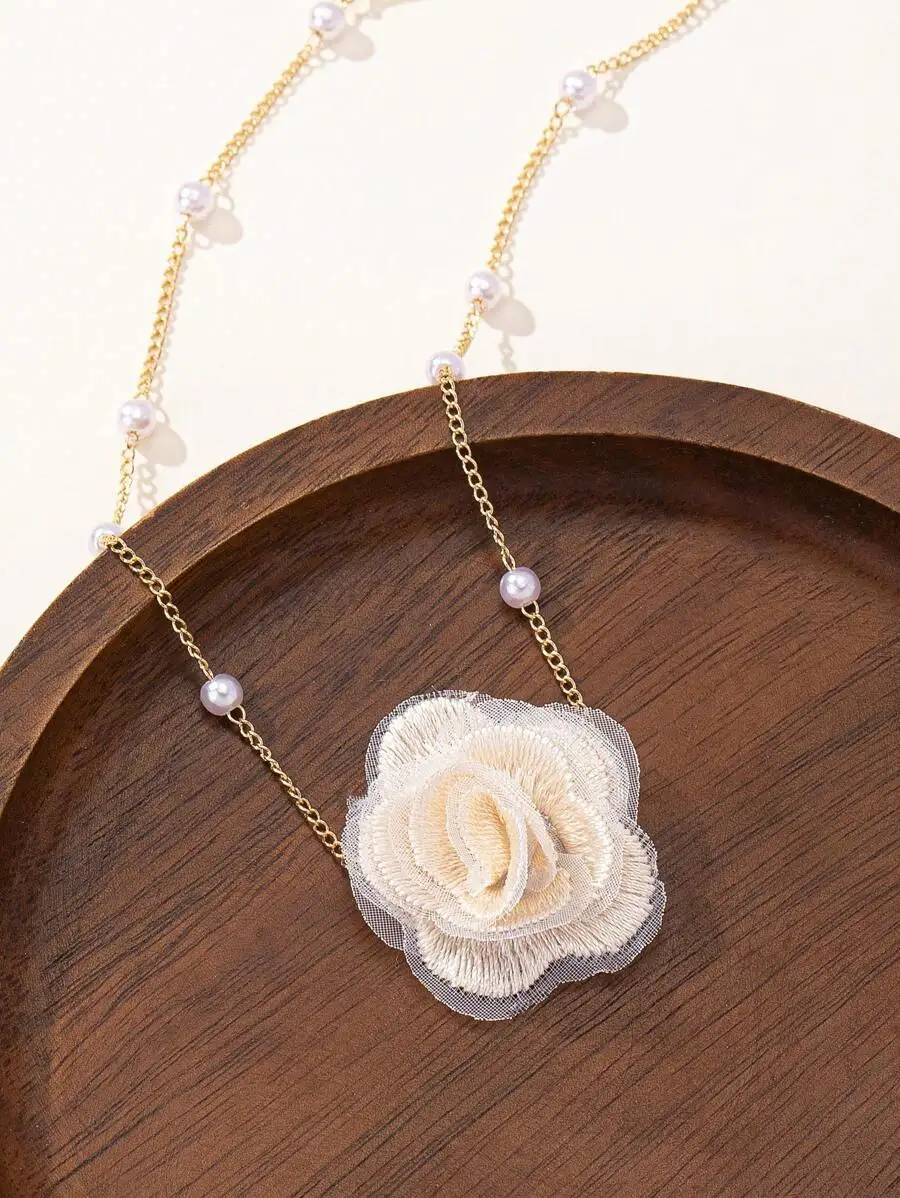 

Elegant Faux Pearl Chain Chiffon Flower Necklace For Women