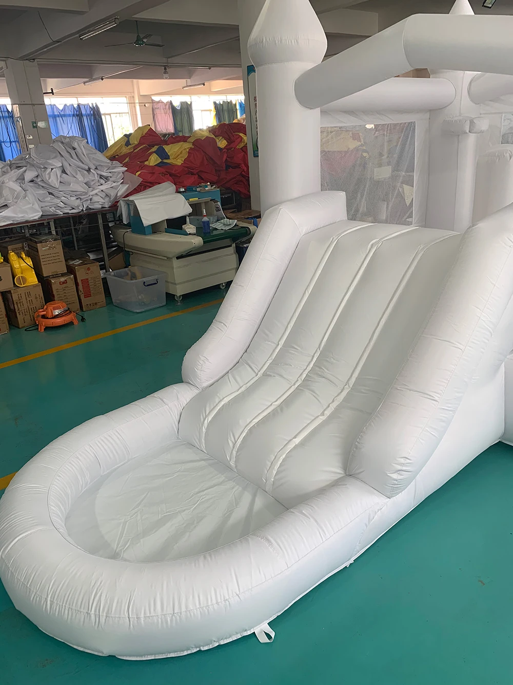 Castillo inflable para saltar, casa de rebote blanca de 5x2,4x3M para niños, casa hinchable blanca para niños con tobogán, juguete para exteriores