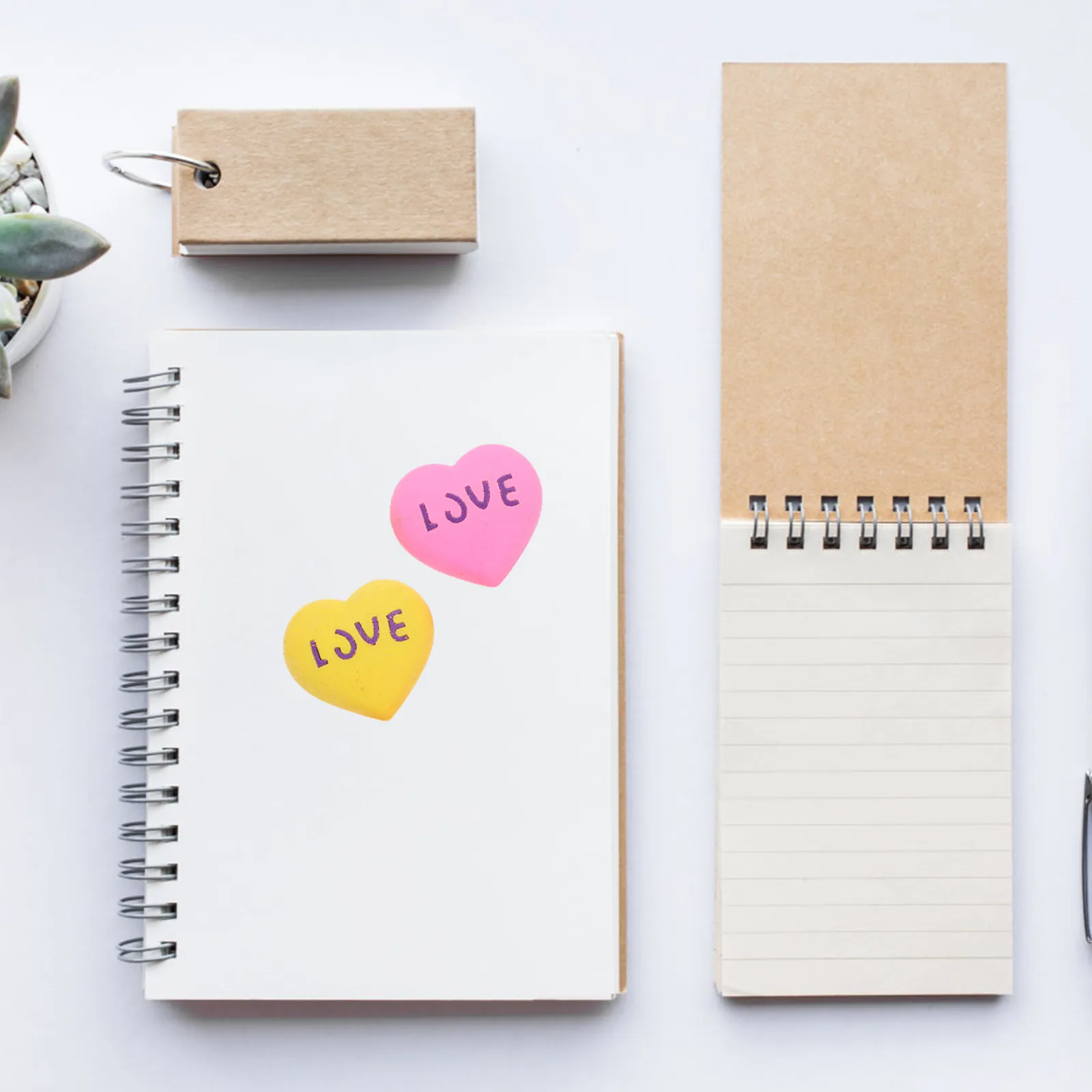 15Pcs Heart-Shaped Erasers Cartoon Style Small Gift Valentines Day Office Stationery Essential Student Writing Accessories