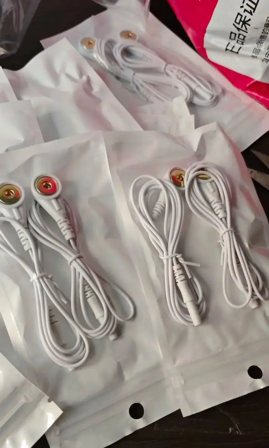 

4pcs（2pair）New Black Connection Cable Wire for Healy Device 4mm Snap 96cm Long 2 mm Female