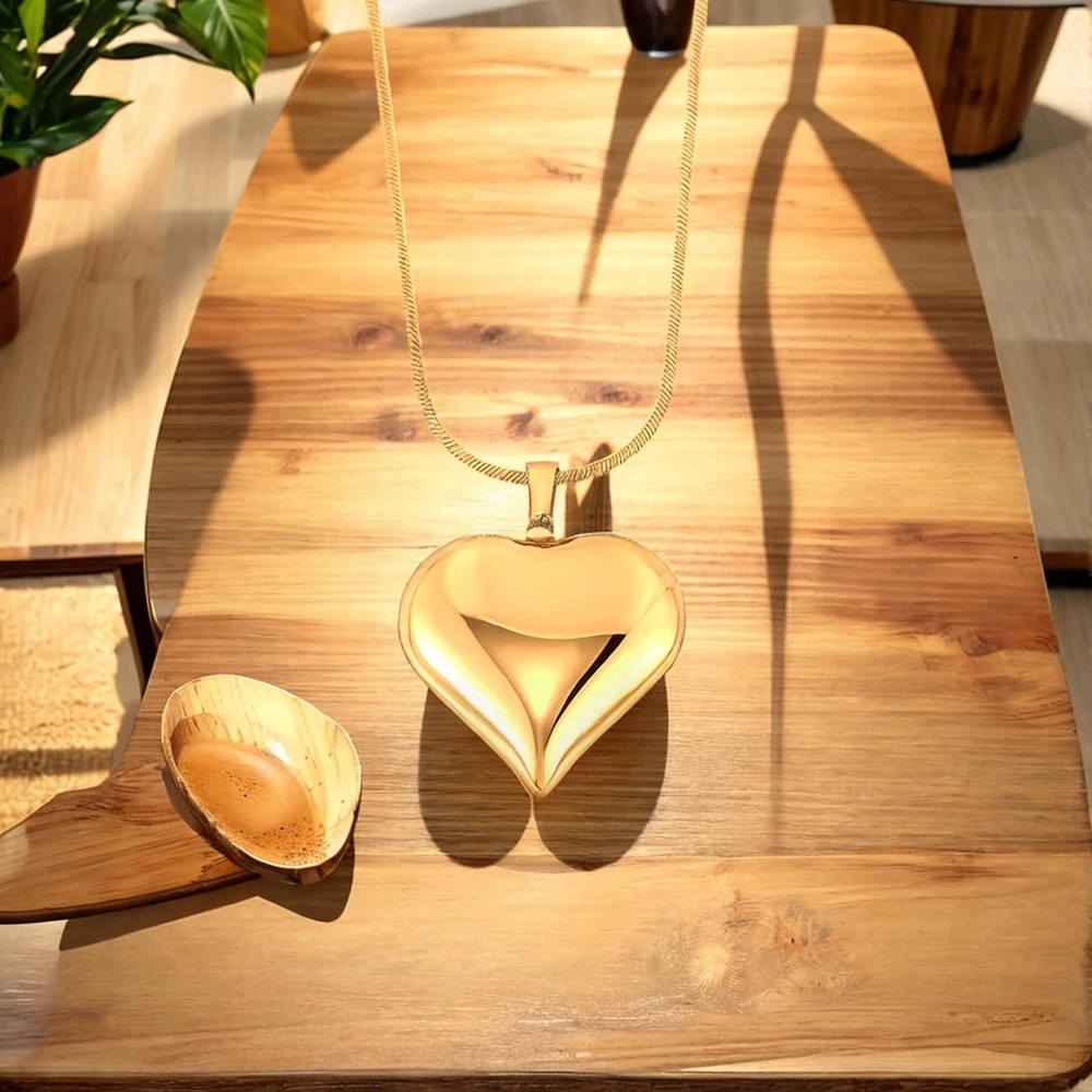 

INS Simple Style Smooth Love Titanium Steel Necklace for Women's Fashion Versatile Jewelry Accessories