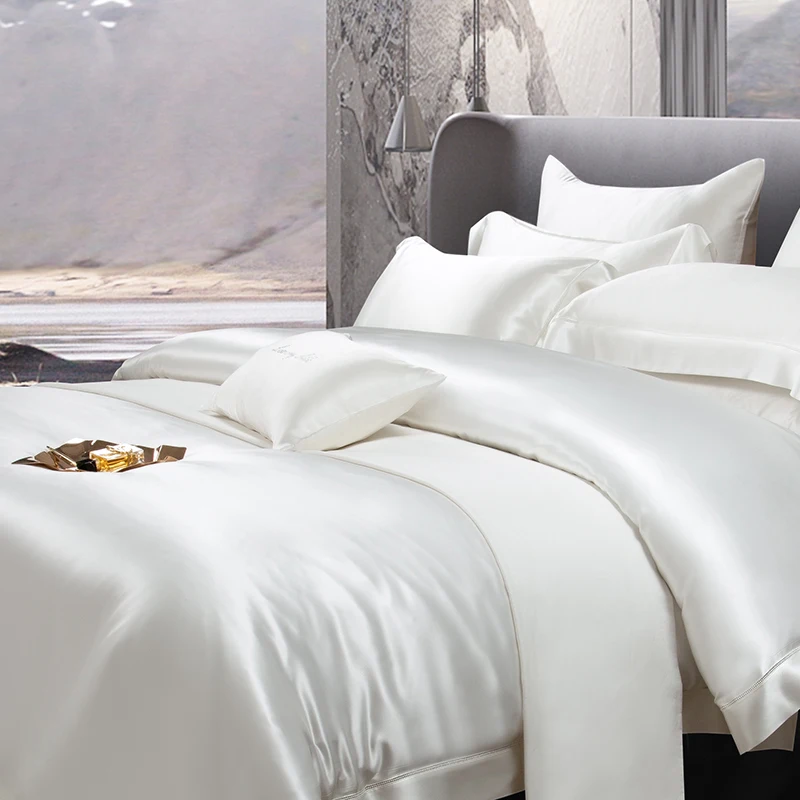 

Premium 6A Grade 100% Mulberry Silk Duvet Cover King Size 2025 Collection