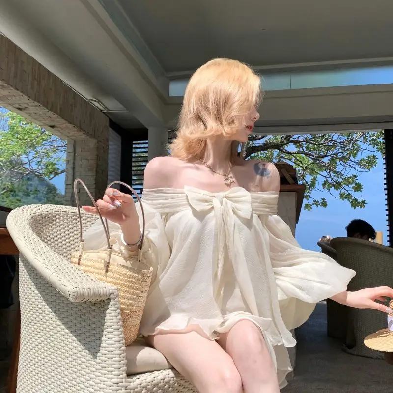 

Gagaok Irregular Blusa Feminina Temperament Bow Lantern Sleeve Shirt 2025 Summer New Sweet Gentle Off Shoulder Chiffon Top