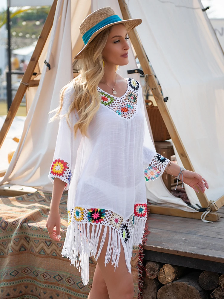 Mini abito copricostume all'uncinetto Copricostume bianco con frange Trim Abito da spiaggia sexy con tunica cava Costume da bagno estivo Abbigliamento da spiaggia