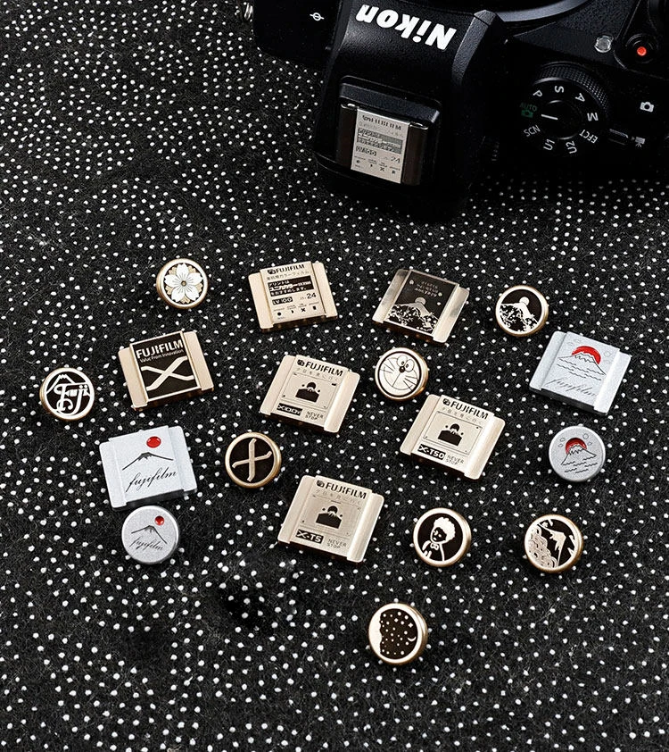 Brass Aluminum Alloy Hot Shoe  - Lens Cap Vintage recension och pris