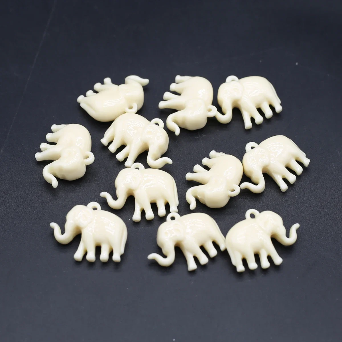 50pcs Natural Coral Pendant Cute Elephant Charms or Jewelry Making DIY Necklace Earrings Bracelet 19x23mm