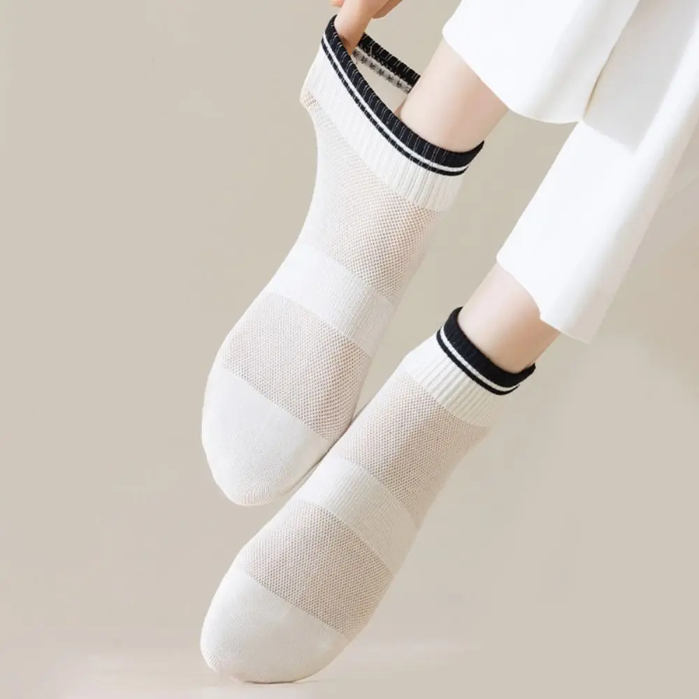 10Pairs مريحة امتصاص العرق النساء الكاحل الجوارب المضادة للانزلاق تنفس شبكة رقيقة الجوارب الجوارب قصيرة جوارب أنبوبية هدية