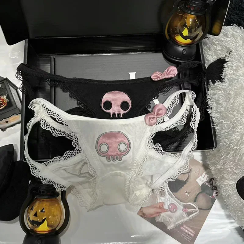 

Sexy Kuromi Underwear Women Sanrio Sweet Briefs Underwear Pure Cotton Crotch Undershorts Pure Skull Little Devil Lust Style