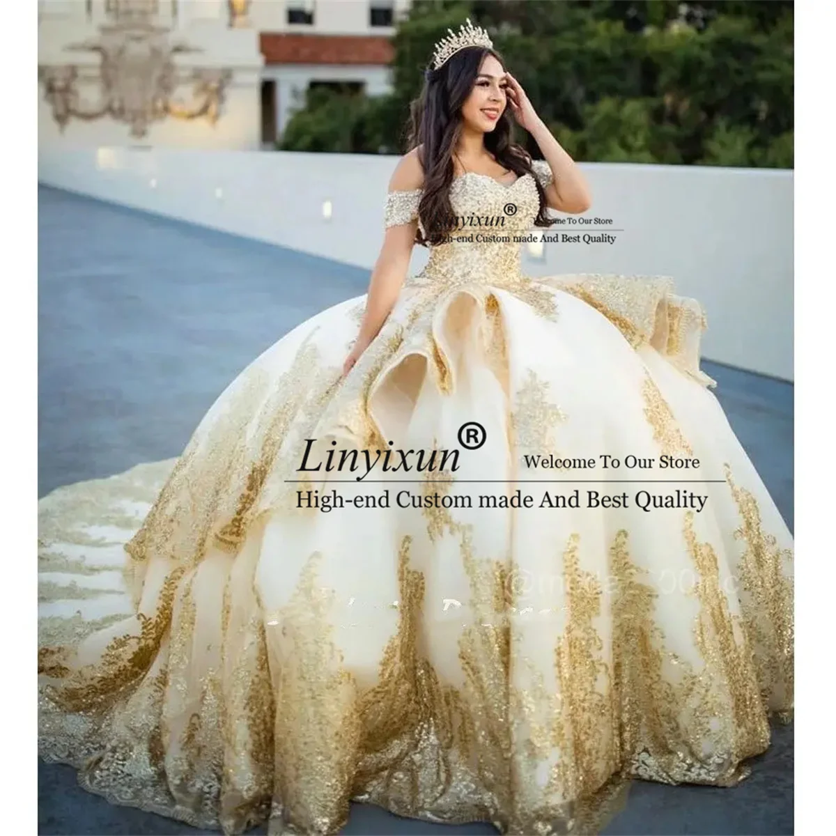 Luxury Shiny Ball Gown Quinceanera Dresses With Gold Lace Applique Beaded Sweet 16 Dress Ruffles Corset Vestidos De XV 15 Anos