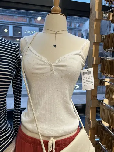 Top corto con ojales y botones para mujer, camisola recortada de algodón con cuello en V, camisetas sin mangas básicas simples blancas para mujer, camisola ajustada de punto