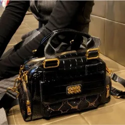 Leather Hot Diamond Pillow Bag for Women New Multi-compartment Crossbody Bag , Large Capacity Single-shoulder Genuine Leather