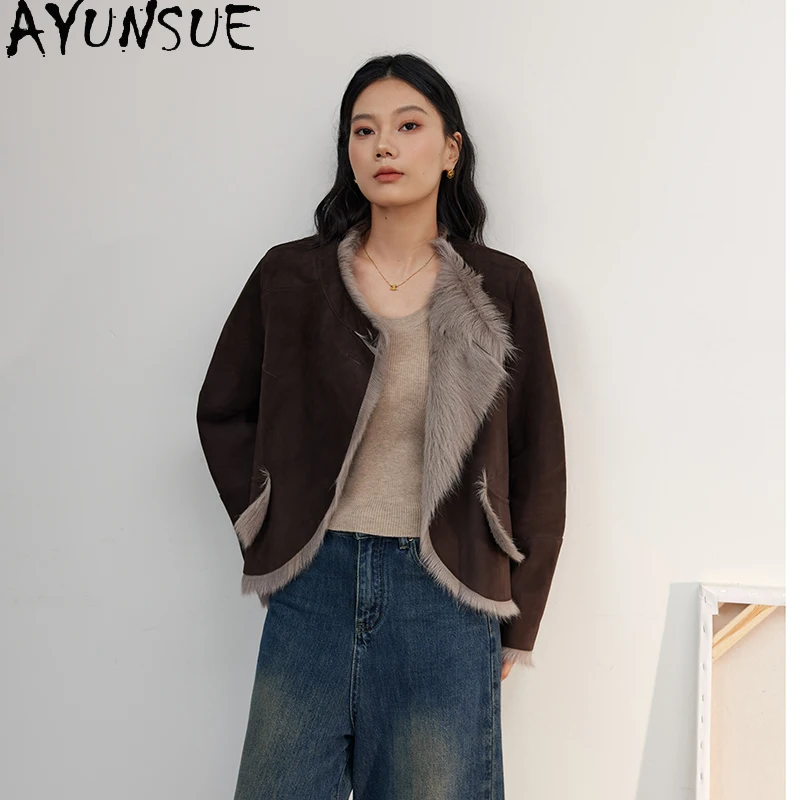 معطف فرو من جلد الغنم الطبيعي من AYUNSUE جاكيت من الجلد الطبيعي للنساء مقاوم للبرد جديد في معاطف ملابس شتوية دافئة للسيدات 2025 ملابس خروج #1