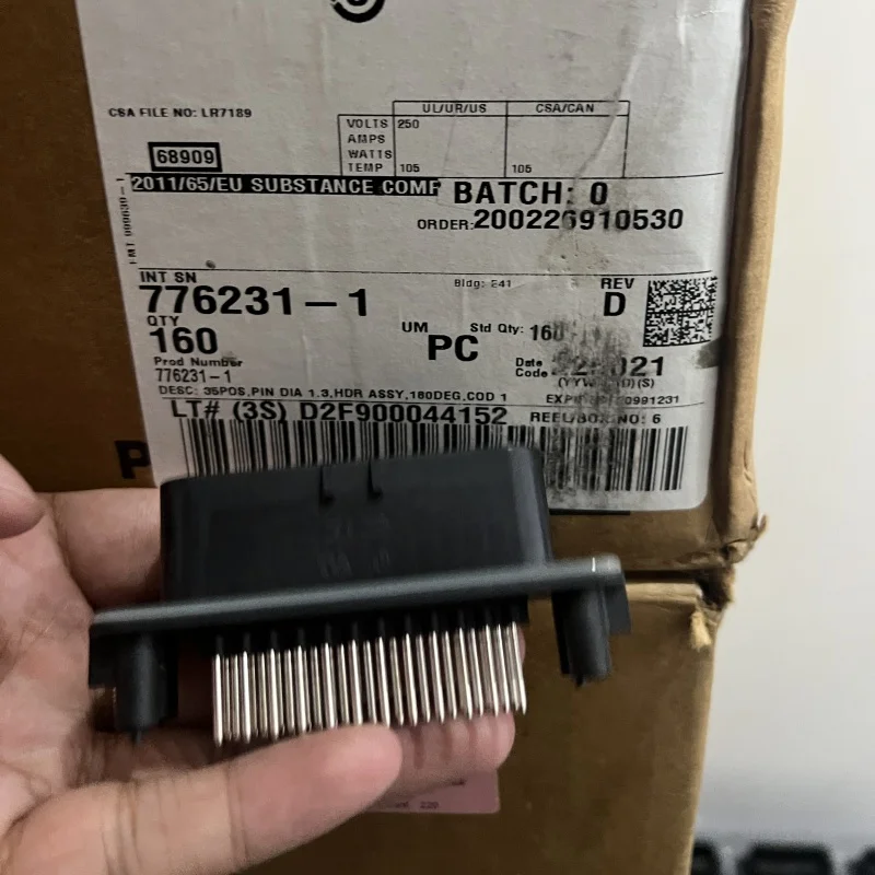 

NEW original 776231-1 Factory Direct Automotive Connector Black 35Pin Right Angle PCB Mount Header 776231