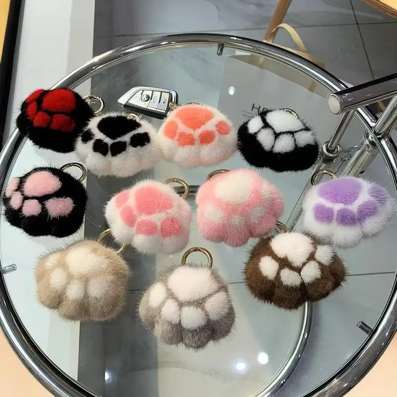 

Cat Paw Pendant Keychain Fluffy Kawaii Faux Fur Keychain Cute Stuffed Toy Plush Toy Key Ring Backpack Car Key Pendant