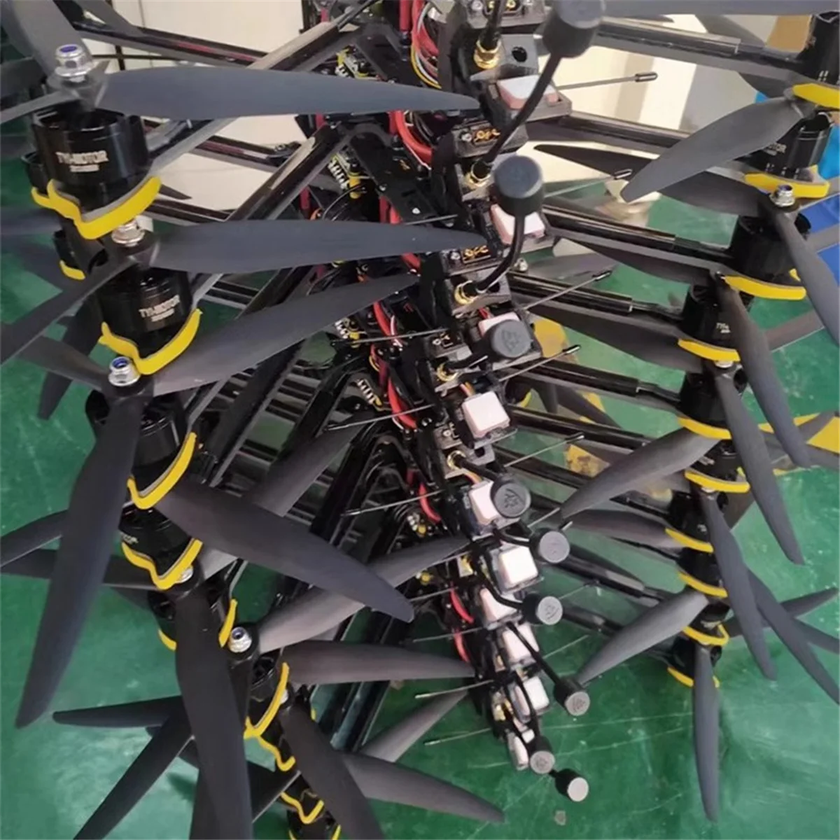 Clcuv 15 Inch Prope…