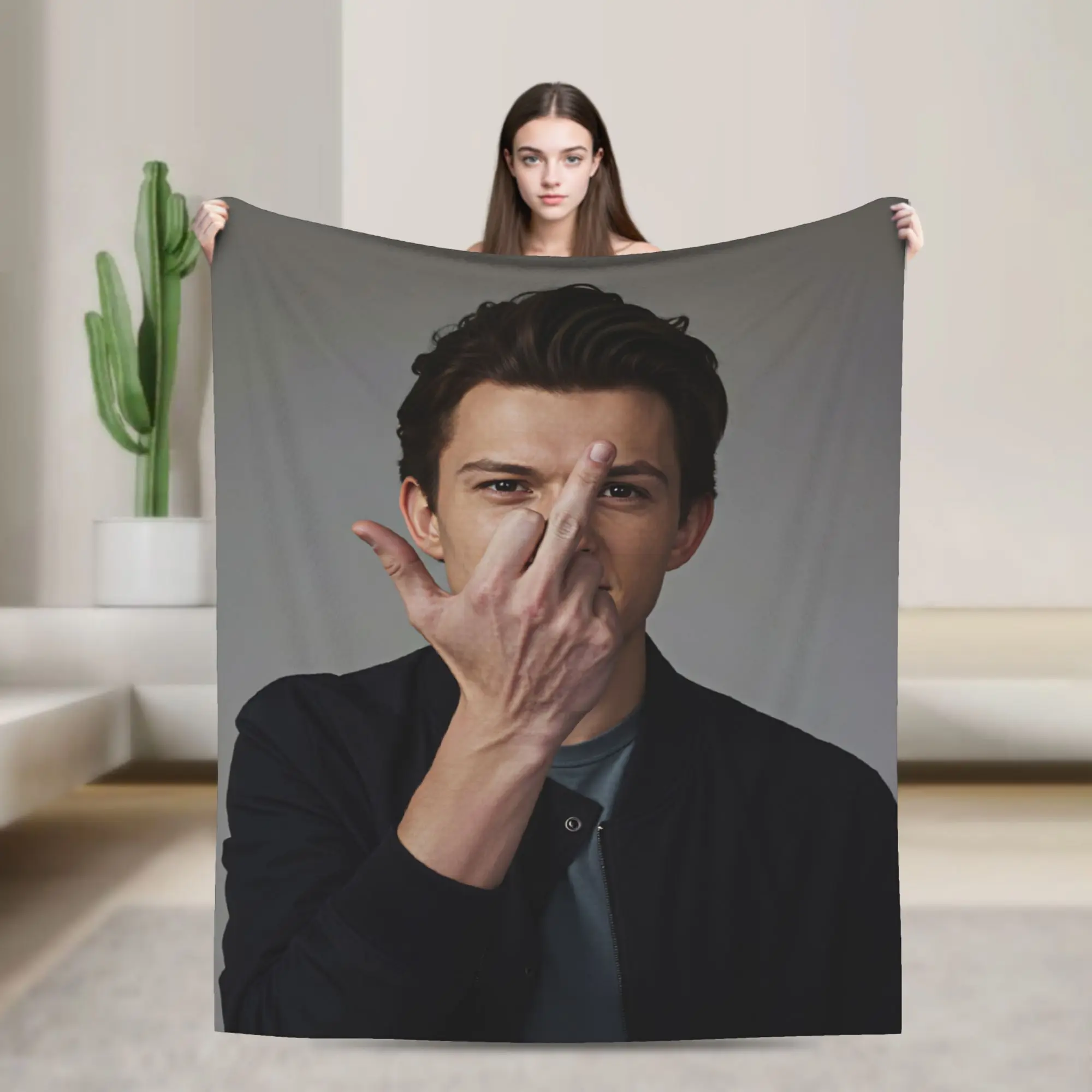 Tom Holland Hand Gesture Portrait Warm Blanket  Decorative Plush Bedding Throws Graphic Outdoor Flannel Bedspread Sofa Bed Cover