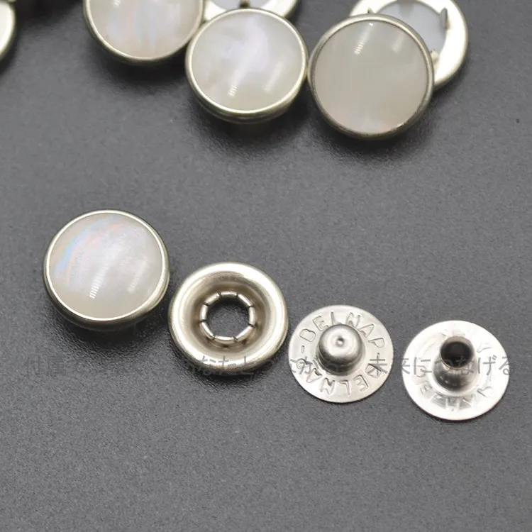 10 Piece Five-claw Buckle, Japanese YKK Imported Shirt Buckle, Pearlescent Glazed White Four-in-one Buckle