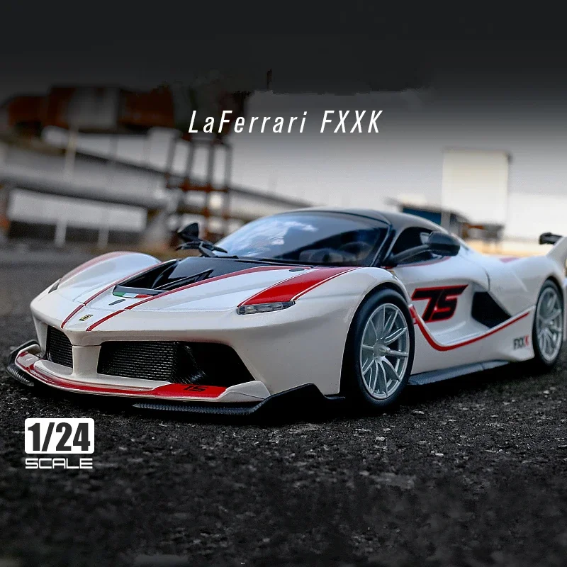 

Модель спортивного автомобиля из сплава Laferrari FXXK в масштабе 1:24, Литые и игрушечные модели искусственных автомобилей, коллекционный подарок для детей