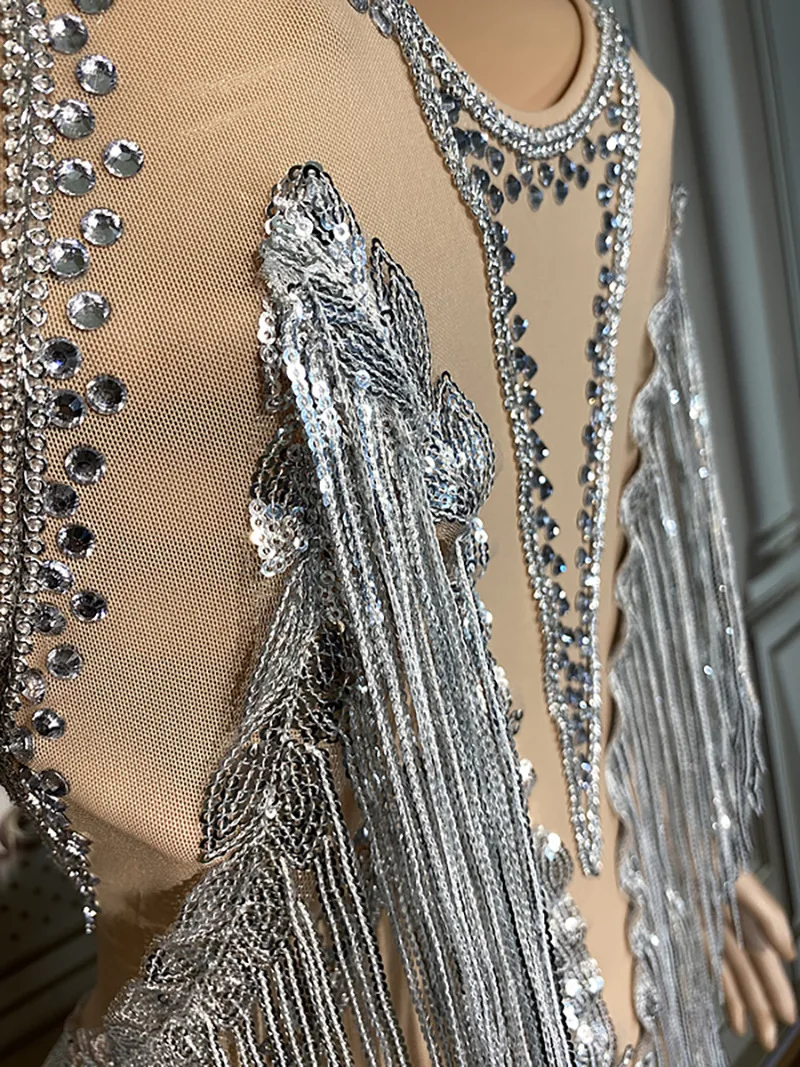 เพชรพู่ Elegant Lady ขนาดกลาง-ยาวเซ็กซี่โปร่งใสเพชรเต้นรําชุดกระโปรงชุดราตรีสตรีสําหรับกิจกรรม Vestito