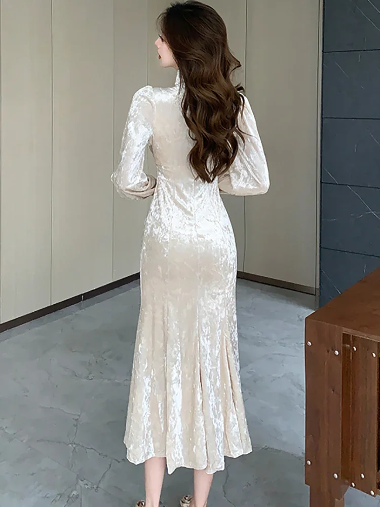 knee length dresses for ladies White Velvet Burnt Flower Dress with Wood Ear Edge Long Sleeves gives an  elegant and classy impression